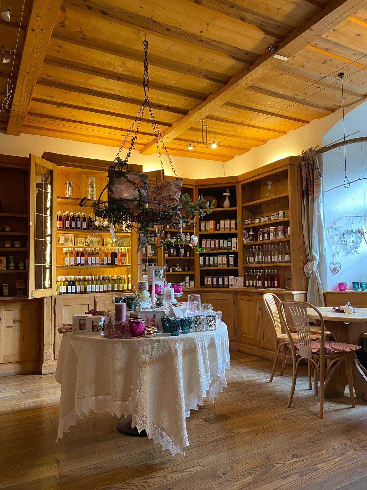 Zentrum Für Umwelt Und Kultur - Und Jugendbildungseinrichtung Im Maierhof Gasthof *